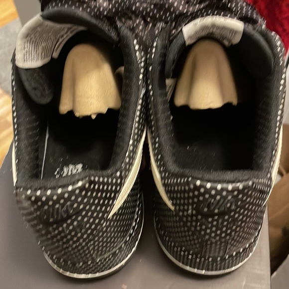 Size 11 in Womens which is size 9 in mens AIR FORCE 1 LO BLACK/W - Picture 9 of 9